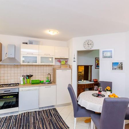 Apartments Captain Dubrovnik Bilik gambar